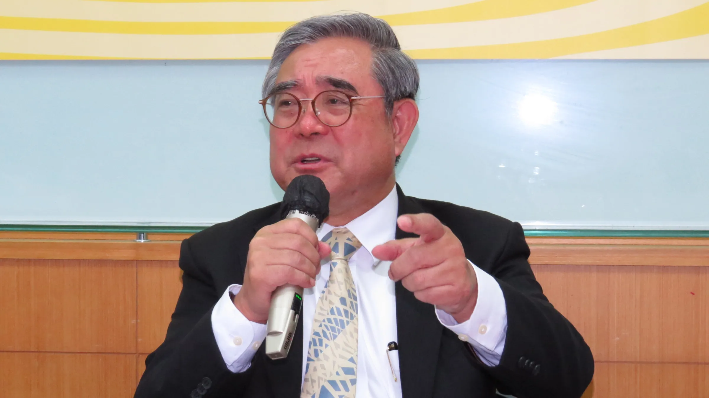新黨主席吳成典對於川習會後的台灣命運感到非常悲觀。（楊騰凱攝）