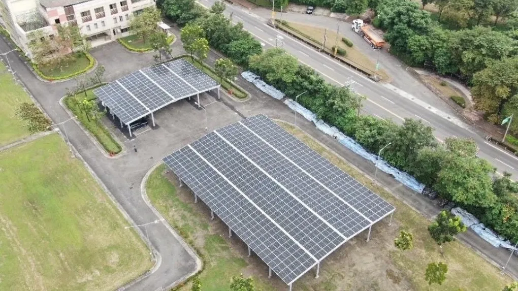 旗美污水處理廠正式成為全國首座通過ISO14068碳中和第三方查證的污水處理示範廠。（圖/高市水利局提供）