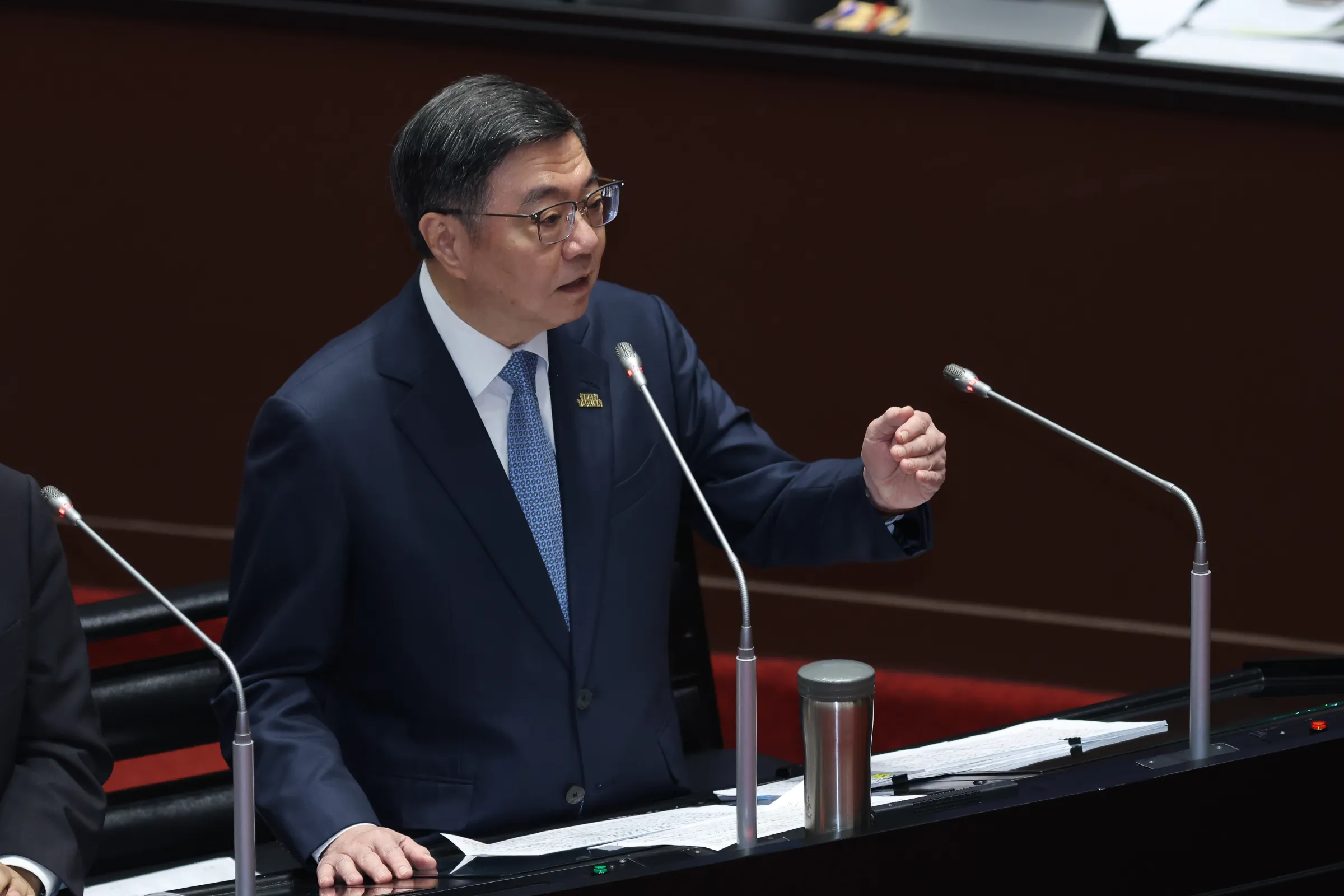 20260512-行政院長卓榮泰備詢。（陳品佑攝）