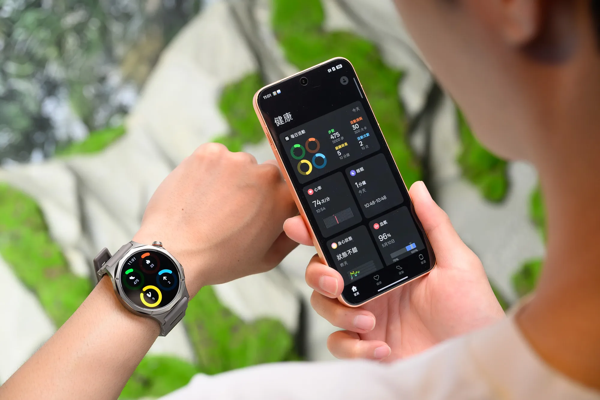 OPPO Watch X3內建百種運動模式的實時追蹤健康監測,輕鬆進行主動式健康管理。(OPPO提供)