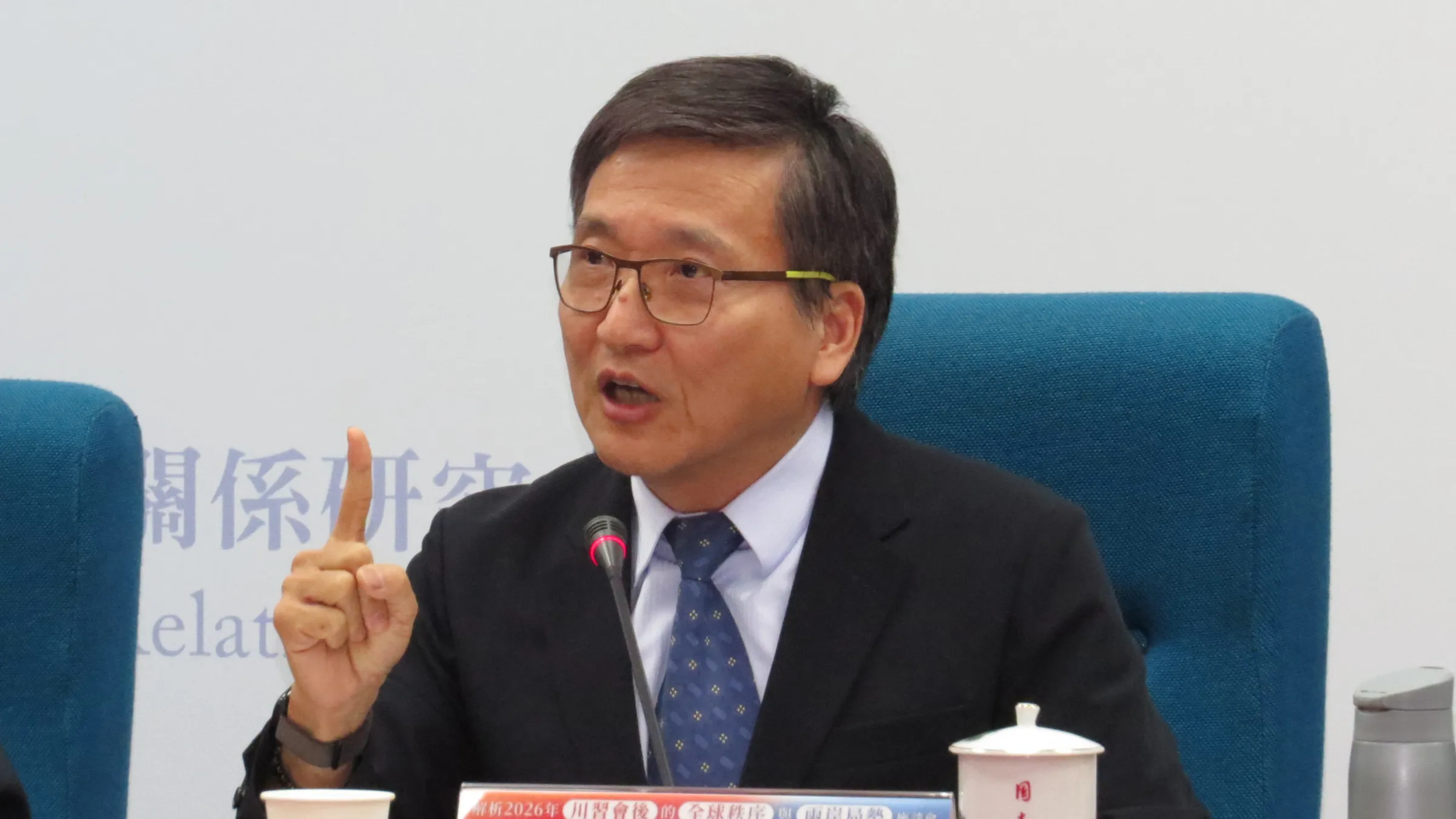 淡江大學兩岸關係研究中心主任張五岳分析川習會局勢，北京藉由川習會表明底線，台灣問題是核心中的核心，必須做有效管控避免衝突。（楊騰凱攝）
