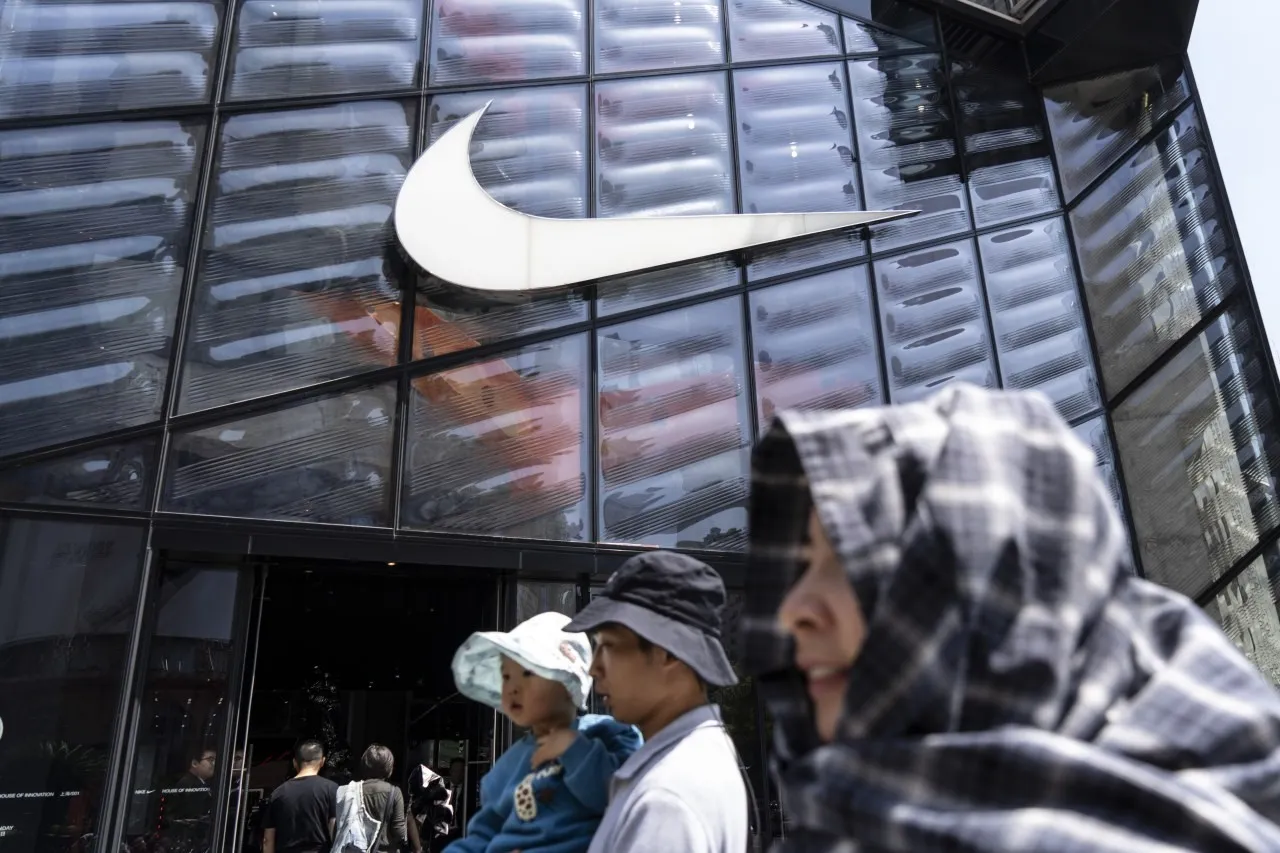 上海的一家Nike門市。（圖片來源：華爾街日報）