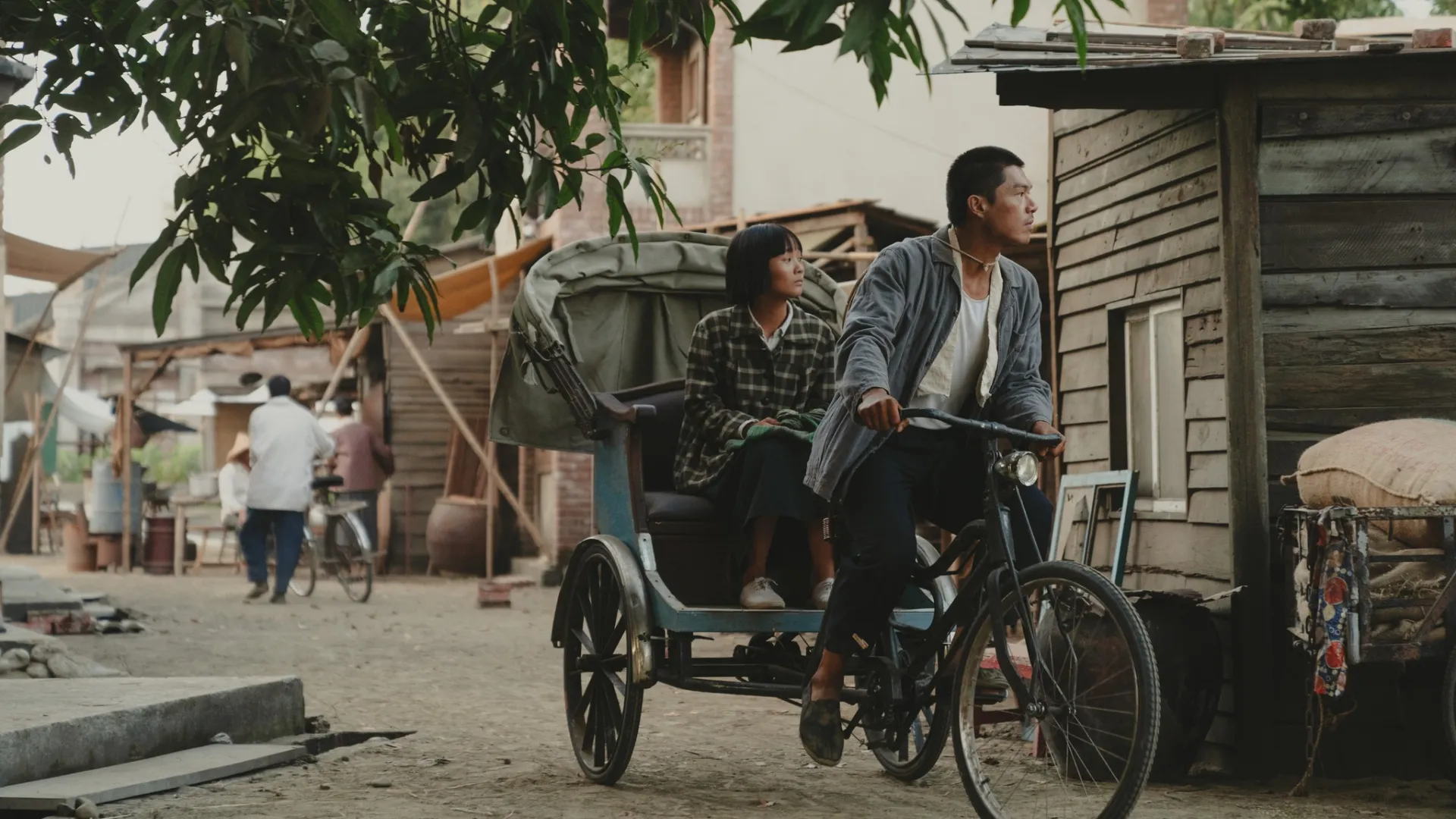 Netflix 必看國片推薦 1、方郁婷柯煒林《大濛》劇情亮點評價線上看（圖／取自imdb）