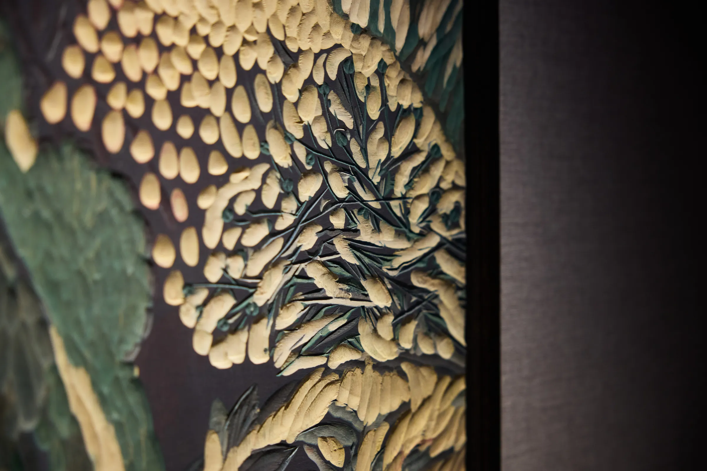 作品《夢見川》、《沁三千》、《胭脂落》、《弄新雪》為藝術家沐冉的木刻版畫創作。