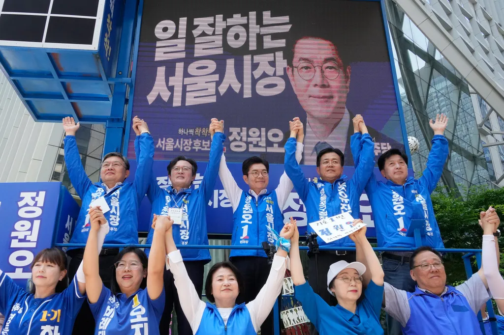 南韓執政的共同民主黨，有望在2026年地方選舉大獲全勝。（美聯社）
