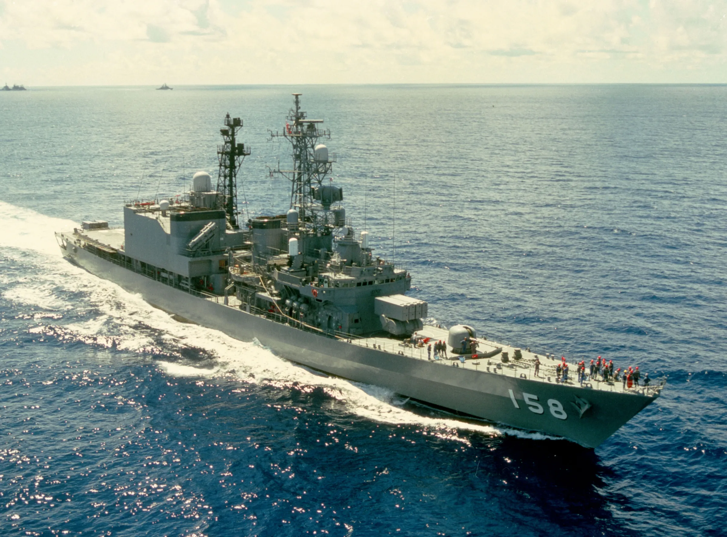 日本海上自衛隊現役的「朝霧級」護衛艦海霧號。（取自防衛省網站）