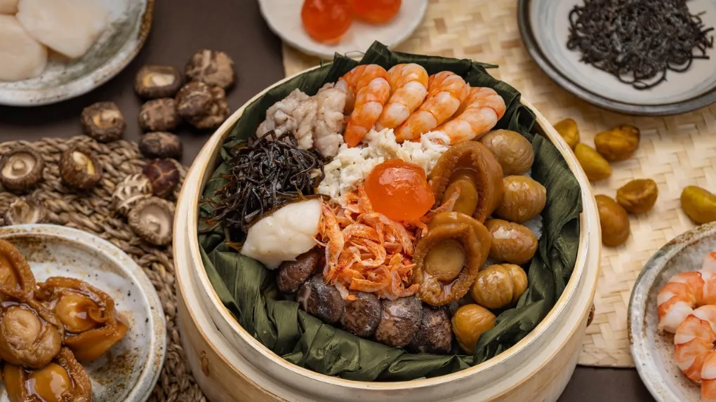 日航酒店「瑤柱蠔乾粽」選用台灣稀有蠔乾與澎湖干貝，海味濃郁鮮甜。（圖/高雄日航酒店提供）