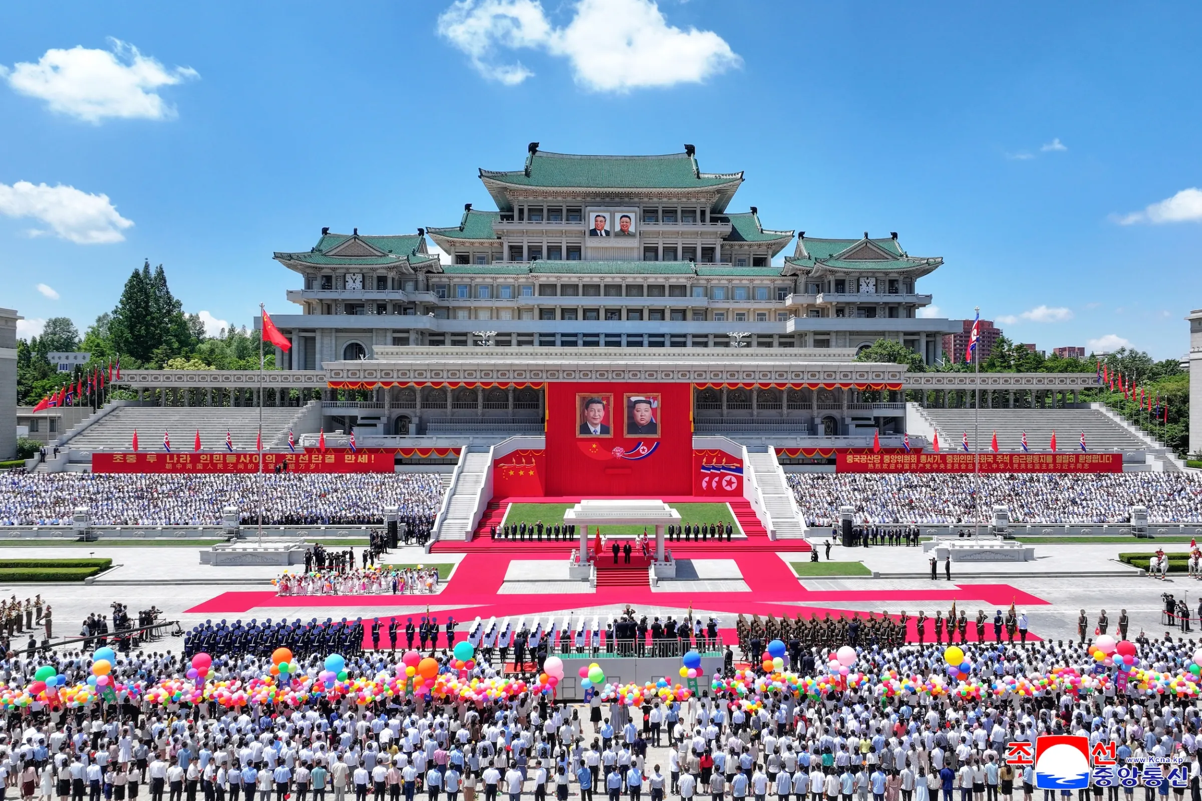 2026年6月8日、中国国家主席・習近平氏が平壌を訪問し、北朝鮮は盛大な歓迎式典を挙行した。（AP通信）