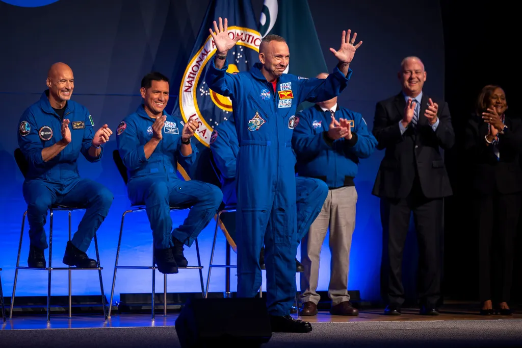 美國航太總署（NASA）公佈阿提米絲3號四名太空人：資深指揮官布雷斯尼克。（美聯社）