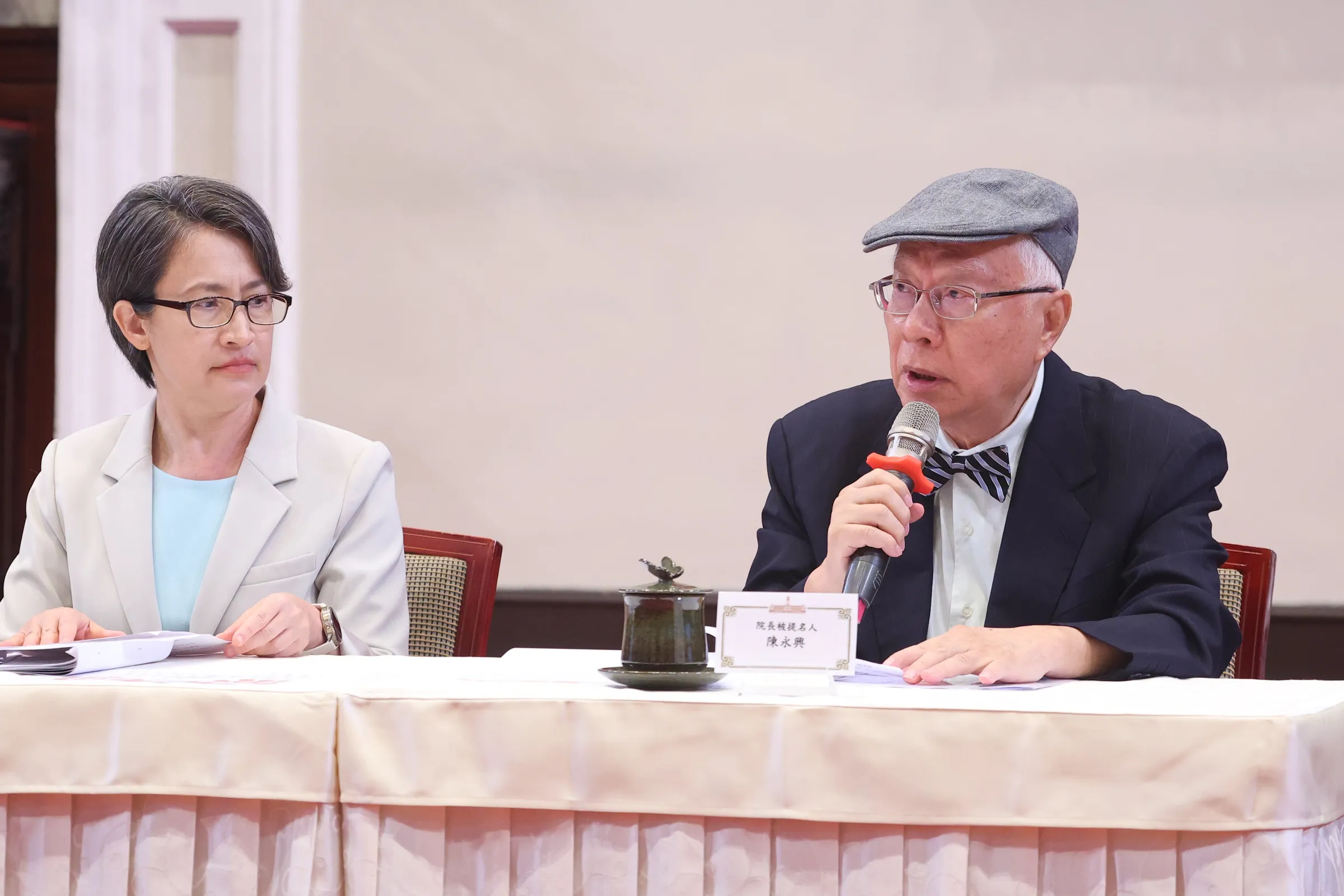 20260611-監察院長被提名人陳永興（右）11日出席「監察院第7屆正、副院長及監察委員被提名人介紹記者會」。（顏麟宇攝）