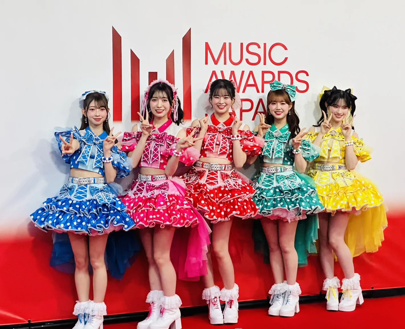 国内最大規模の国際音楽賞「MUSIC AWARDS JAPAN 2026」が授賞式を開催し、サカナクションやMrs. GREEN APPLEなど全78部門の最優秀賞を発表した。黃信維