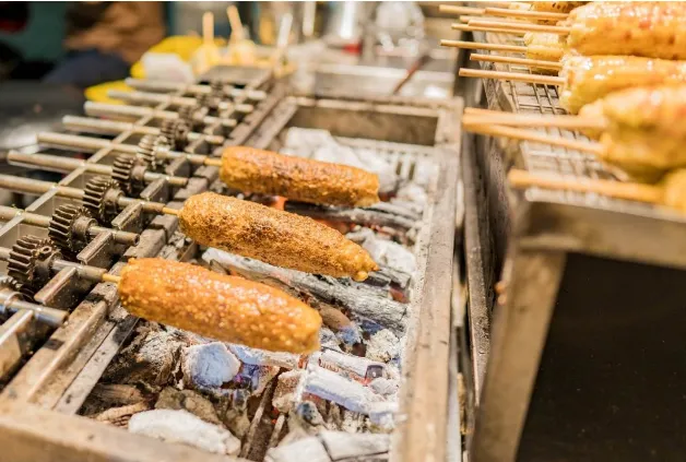 草鞋墩夜市美食｜玉米大師（圖／草鞋墩人文觀光夜市）