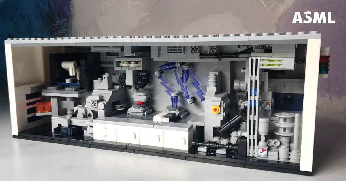 極紫外光（EUV）曝光機樂高模型。（ASML/X）