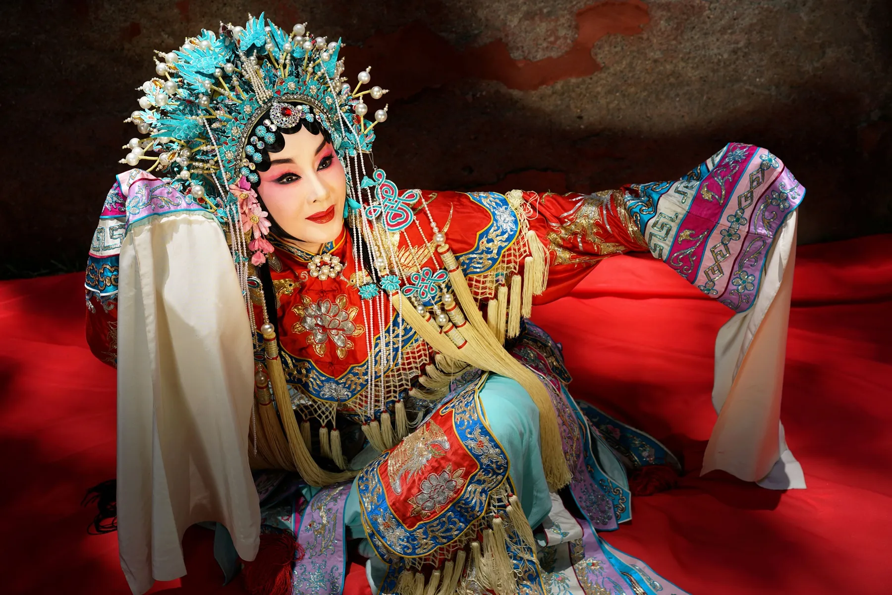 魏海敏藝師演繹梅派經典《貴妃醉酒》，展現旦角精湛技藝。(攝影-范毅舜)