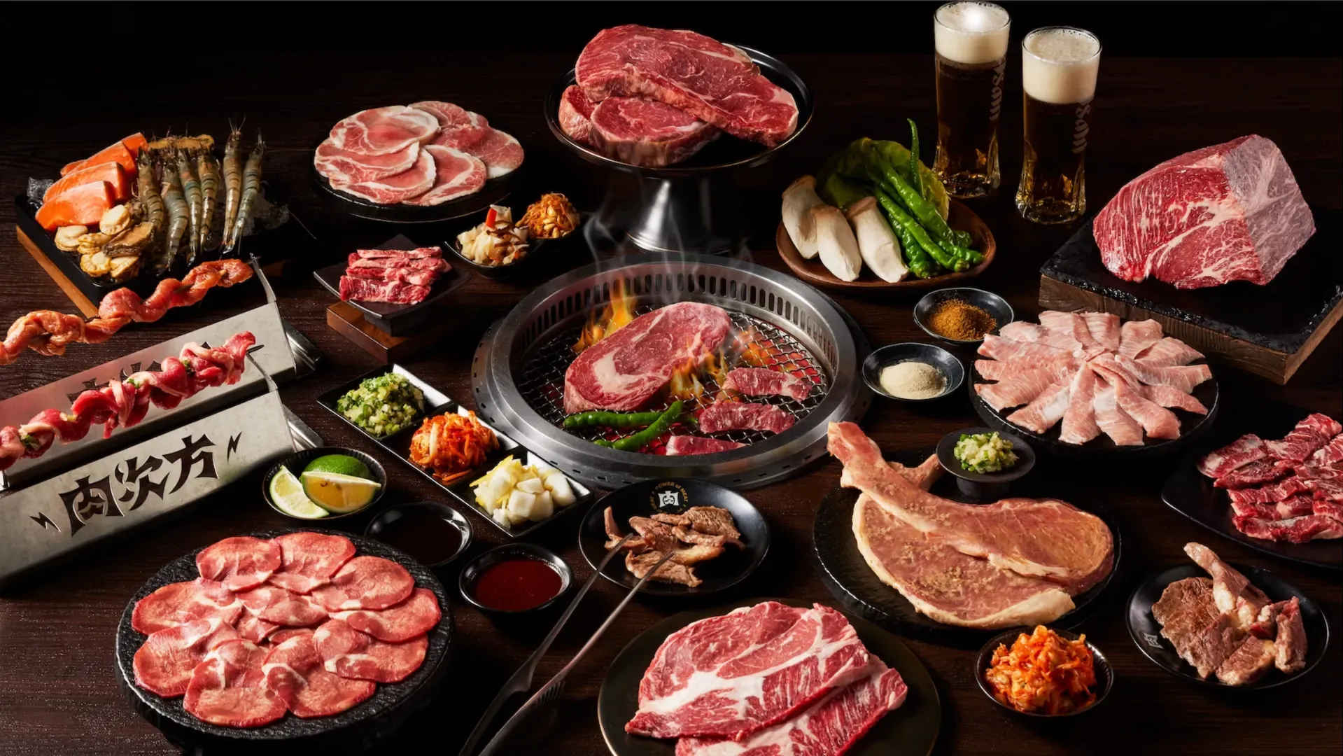 由王品集團打造的「肉次方 燒肉放題」用強烈的肉感體驗與高CP值策略，迅速在全台燒肉戰場中打出聲量。（圖／取自FB＠肉次方 燒肉放題）