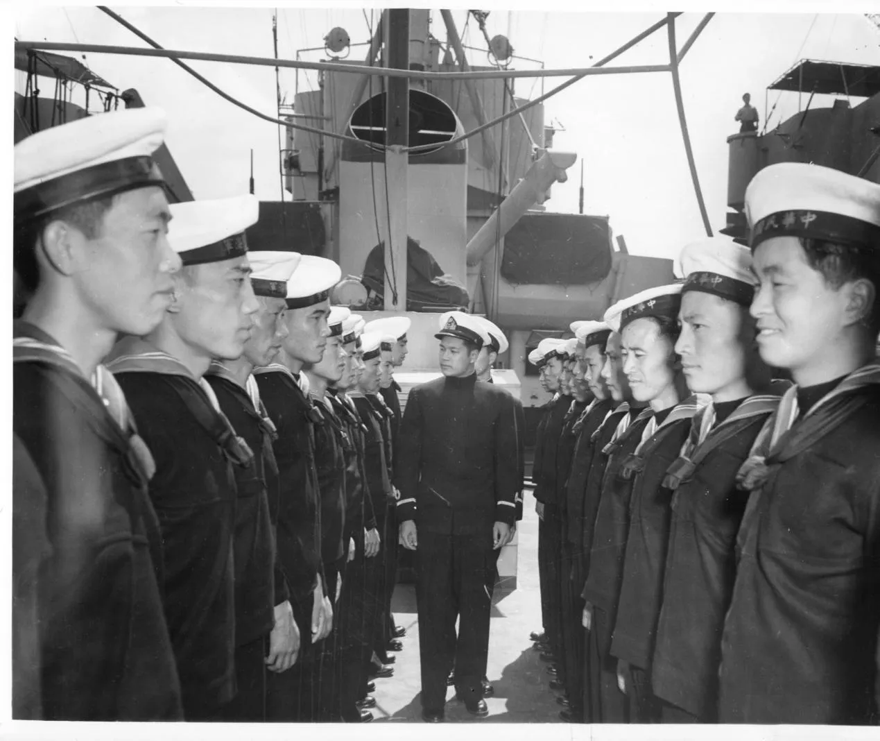在美國受訓的「八艦」人員，為戰後中華民國的新海軍打下基礎。（美國國家檔案館）