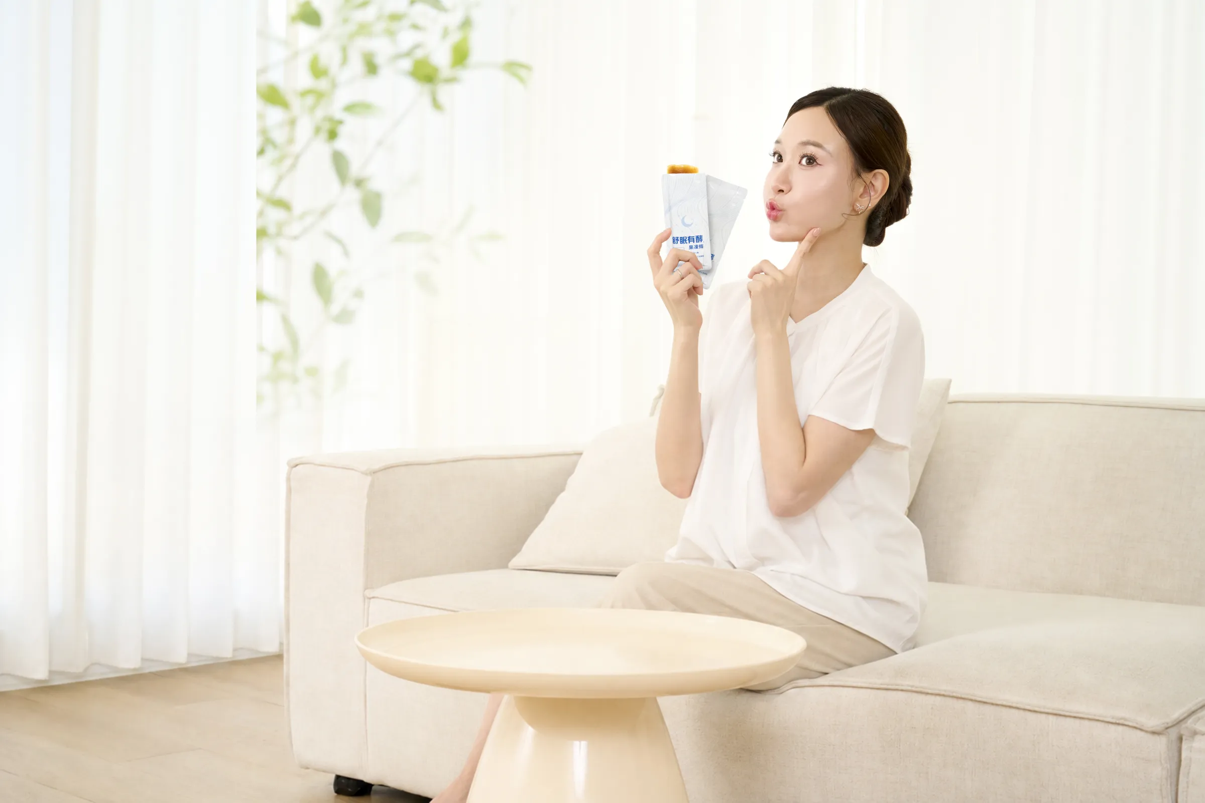 督洋生技新品「舒眠有酵果凍條」以晚安補給、消化道保養為核心概念，將多元營養成分，濃縮於輕巧便利的果凍條中，讓健康補給更輕易融入忙碌生活。