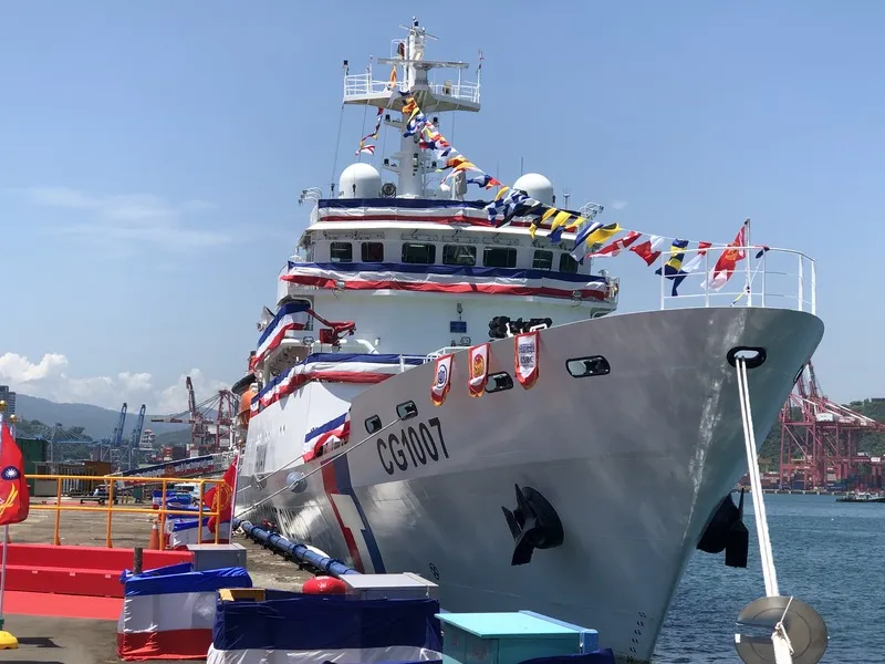 Taiwan Philippines coast guard cooperation has been warming, with Philippine officials attending Taiwan's flagship ocean forum for two straight years and Taiwan posting coast guard liaison officers to the Philippines, Indonesia and Thailand. Pictured is the Penghu, the fifth of Taiwan's 1,000 ton coast guard patrol vessels. (CNA)
