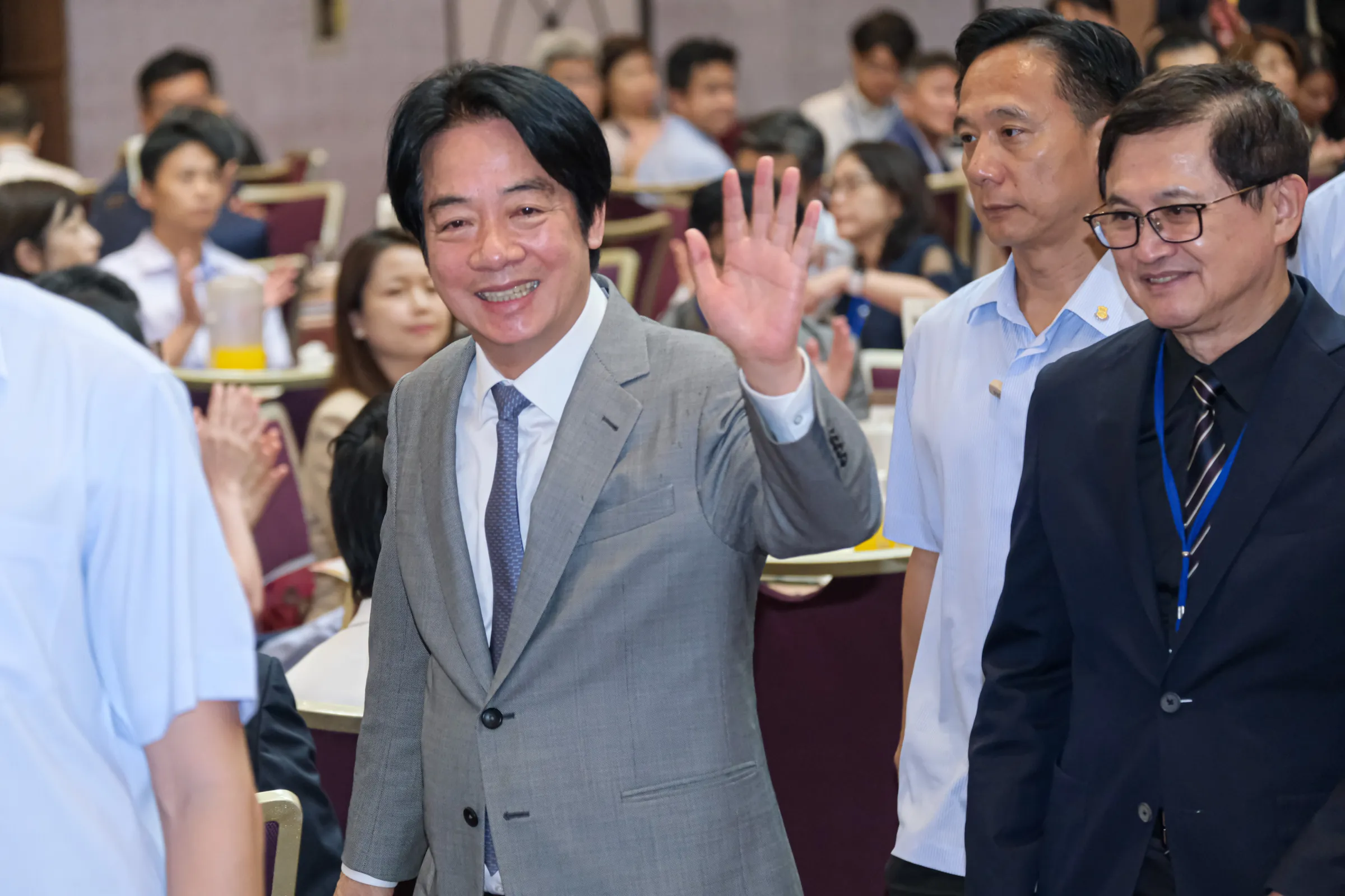 20260721-總統賴清德（左）、和碩董事長童子賢（右）21日赴台大醫院國際會議中心出席「台灣玉山科技協會2026年會」。（劉偉宏攝）