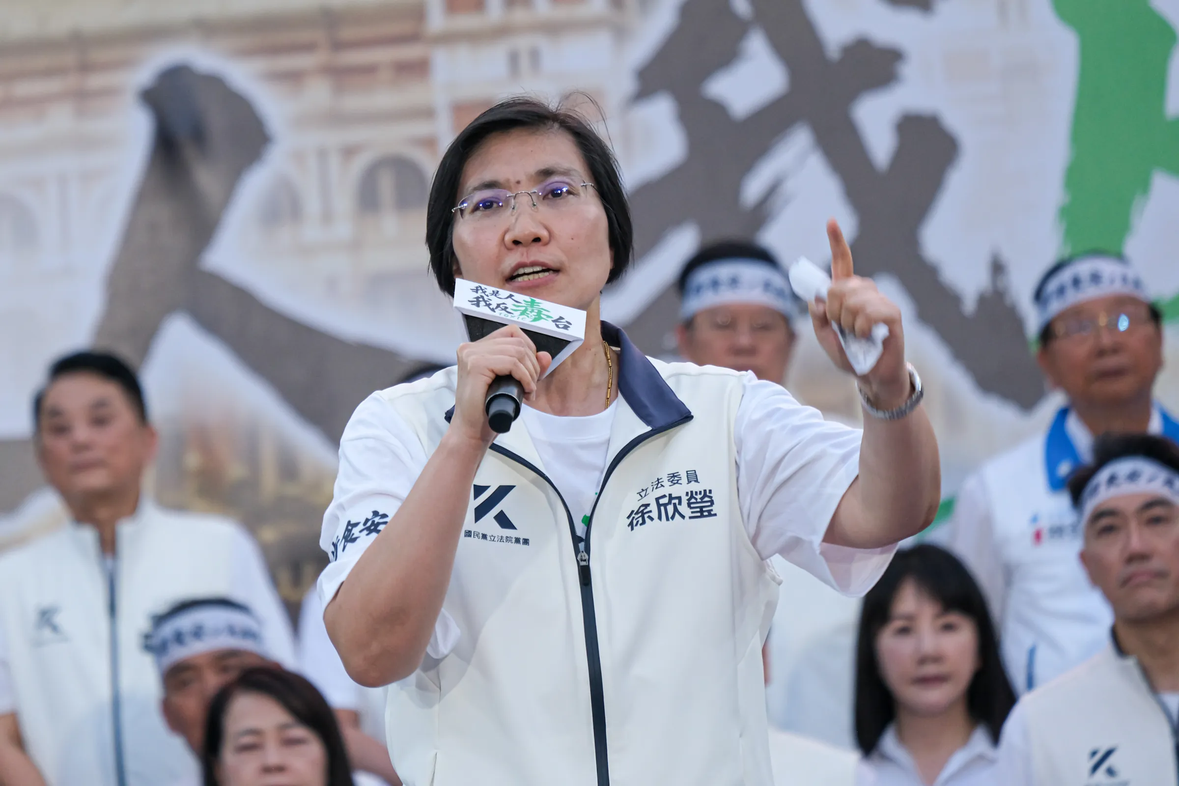 20260725-國民黨25日於凱道發起「我是人，我反毒台」集會，圖為國民黨新竹縣長參選人徐欣瑩。（劉偉宏攝）