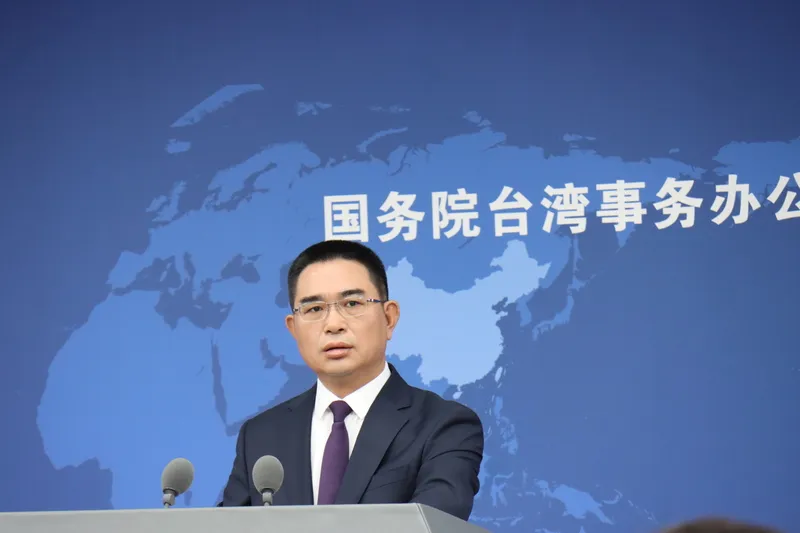 前綠營官員赴陸從商國台辦：不搞分裂都歡迎 中國大陸國台辦發言人陳斌華29日在例行記者會上，被問到如何看待兼具政黨人脈跟商界身分的綠營民間人士到大陸交流時表示，台灣民眾赴陸只要不搞分裂活動都歡迎。中央社記者張淑伶北京攝 115年7月29日