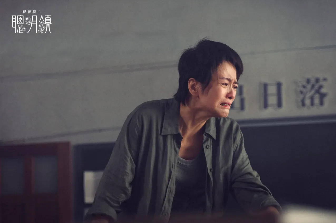 近5年評價兩極台劇第1名：梁詠琪、陳姸霏《聰明鎮》（圖／取自imdb）