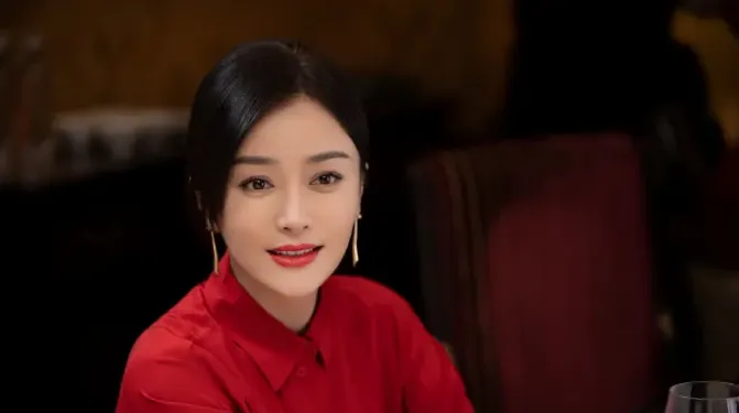 陸劇事業腦最強女主第5名：秦嵐《怪你過分美麗》（圖／取自微博）