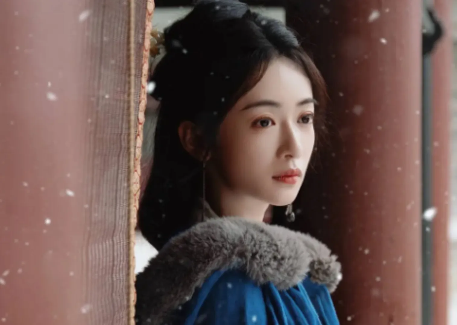 《墨雨雲間》由吳謹言、王星越主演，吳謹言飾演才女薛芳菲。（圖／取自微博）