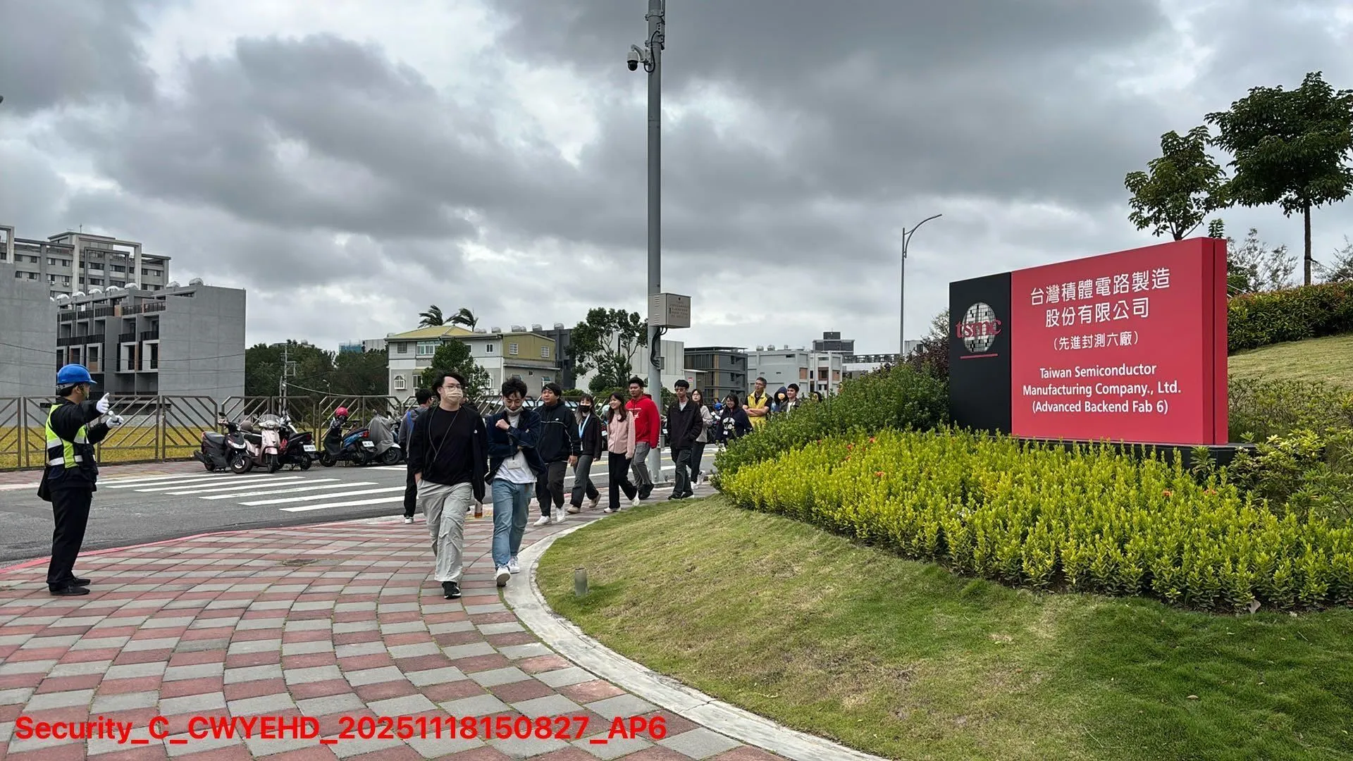 2025年11月，位於苗栗縣竹南鎮的台積電先進封測六廠舉行地震防災演練。（苗栗縣消防局官網）