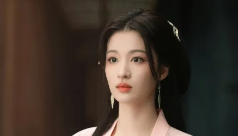 王楚然最強陸劇第3名：桑文《慶餘年第二季》｜豆瓣評價：7.3分（圖／取自微博）