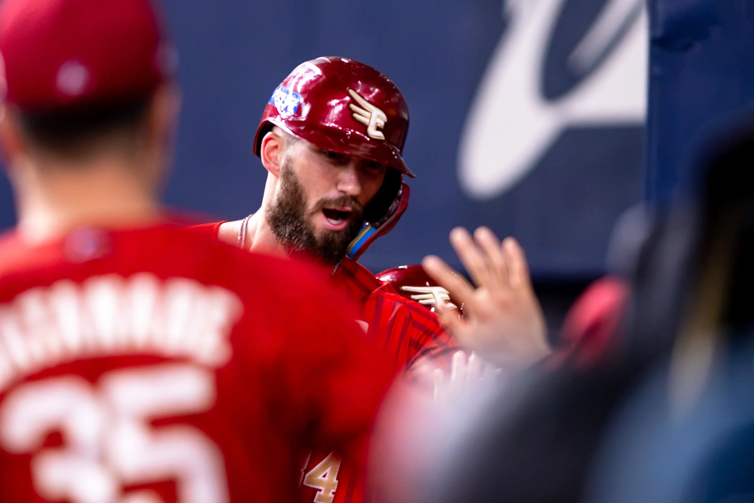 マッカスカーがオリックス先発・田嶋大樹から左翼席へ今季15号の先制2ラン。（写真／丁勤紜撮影）