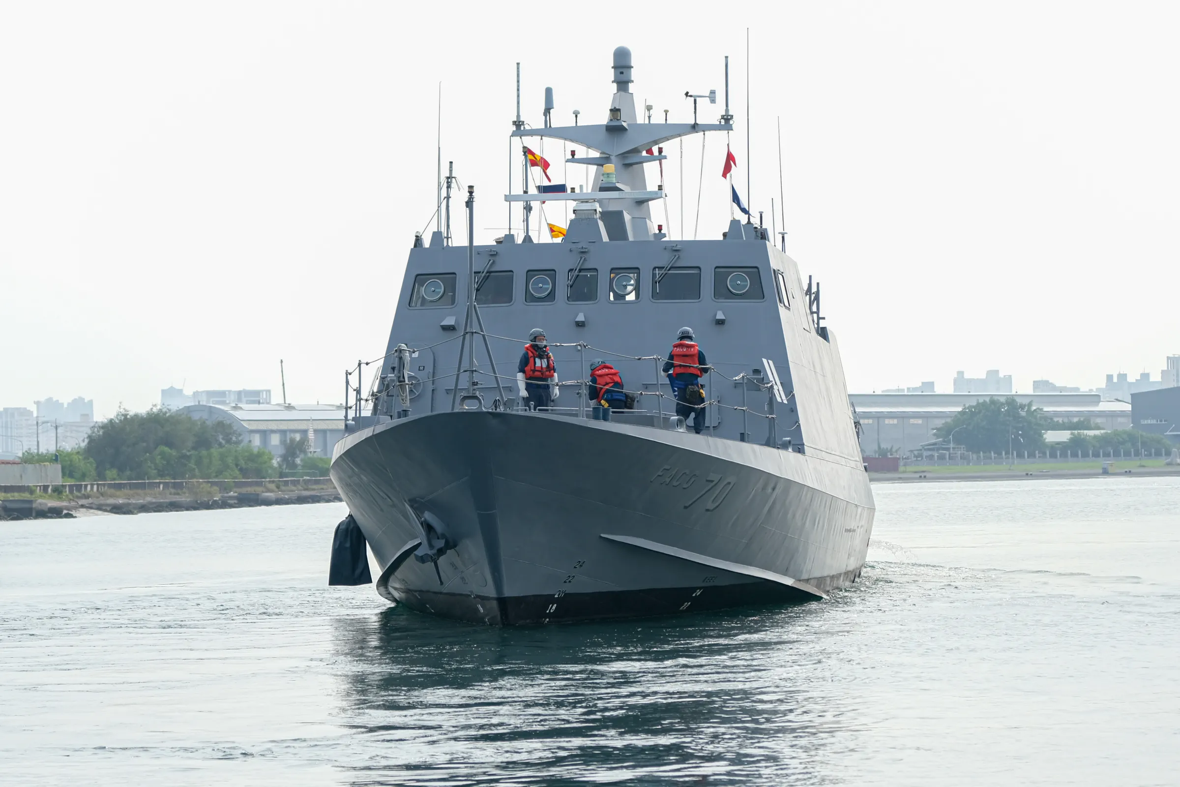 20260808-海軍「漢光42號演習實兵演練」媒體邀訪活動於8日進行，圖為光六飛彈快艇。（劉偉宏攝）