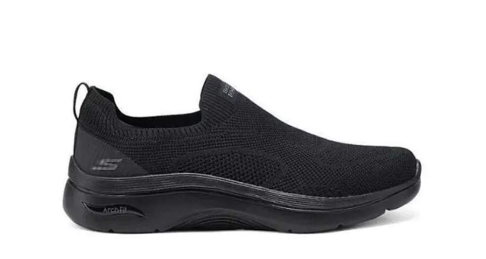 Skechers Slip Ins Ultra Flex （圖／取自香港01）