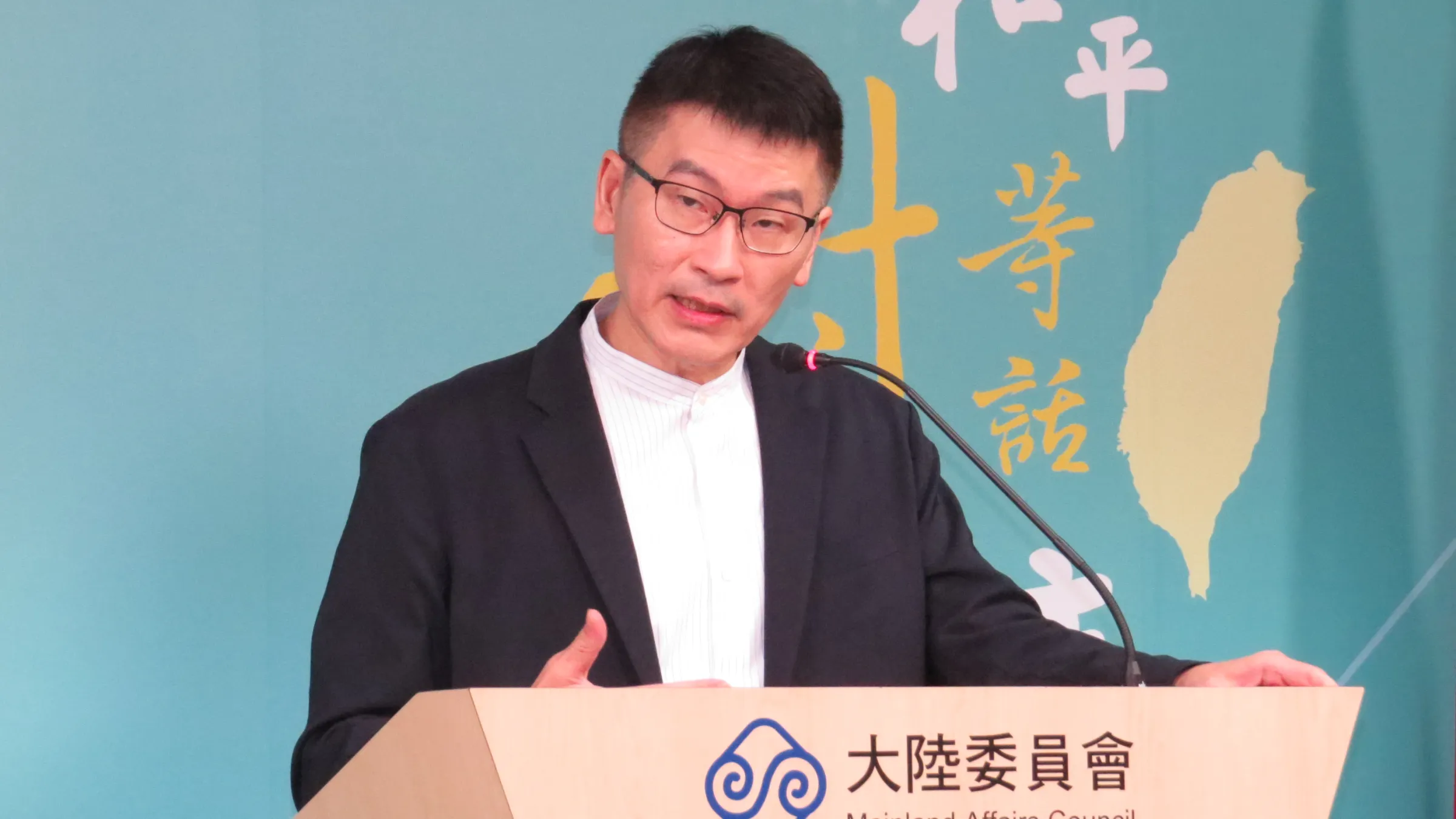 台東縣長饒慶鈴以錄影形式出席海峽論壇，陸委會副主委梁文傑8月13日公布行政調查結果，確定不予處分。（楊騰凱攝）