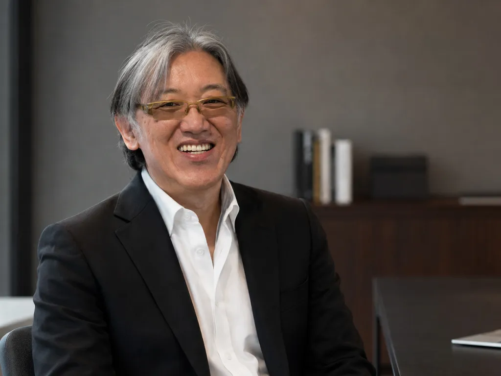 百商數位科技董事長張立元表示，金融交易市場競爭已從單機速度，轉向整體架構的效能、彈性與穩定度。（圖／MDBS提供）