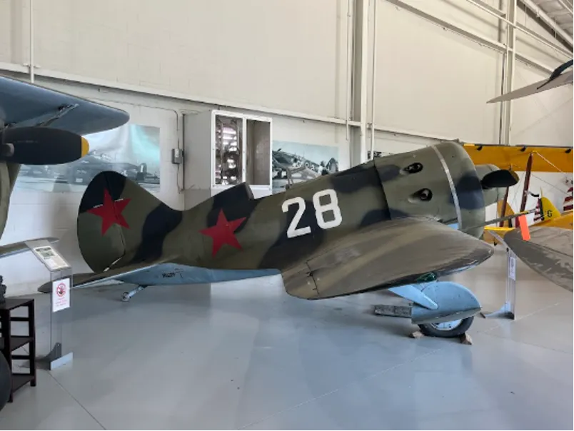 I-16戰機看起來短小可愛，真的很像「小蒼蠅」，卻在推進國府空軍標準化和現代化的過程中有關鍵的角色。（許劍虹提供）