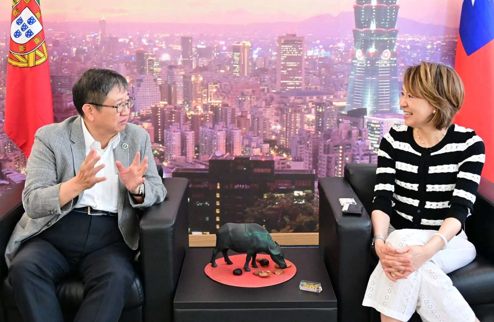 新竹縣長楊文科特別感謝外交部駐葡萄牙代表張亞光熱情接待與細心安排，使縣府團隊能更深入了解葡萄牙產業發展及創新政策推動實際情況。（圖／新竹縣政府提供）