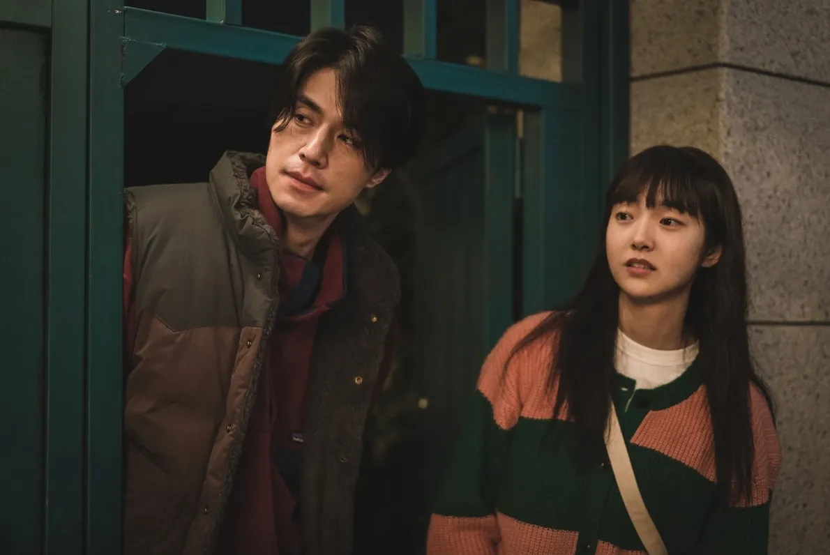 8月話題韓劇第1名：李棟旭、金慧峻《殺人者的購物中心2》（圖／取自imdb）
