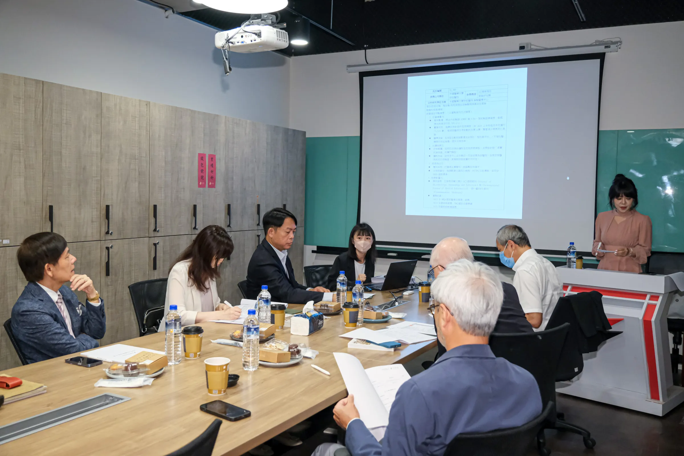 20260821-風傳媒AI醫療評審會議於21日舉行，圖為會議情形。（劉偉宏攝）