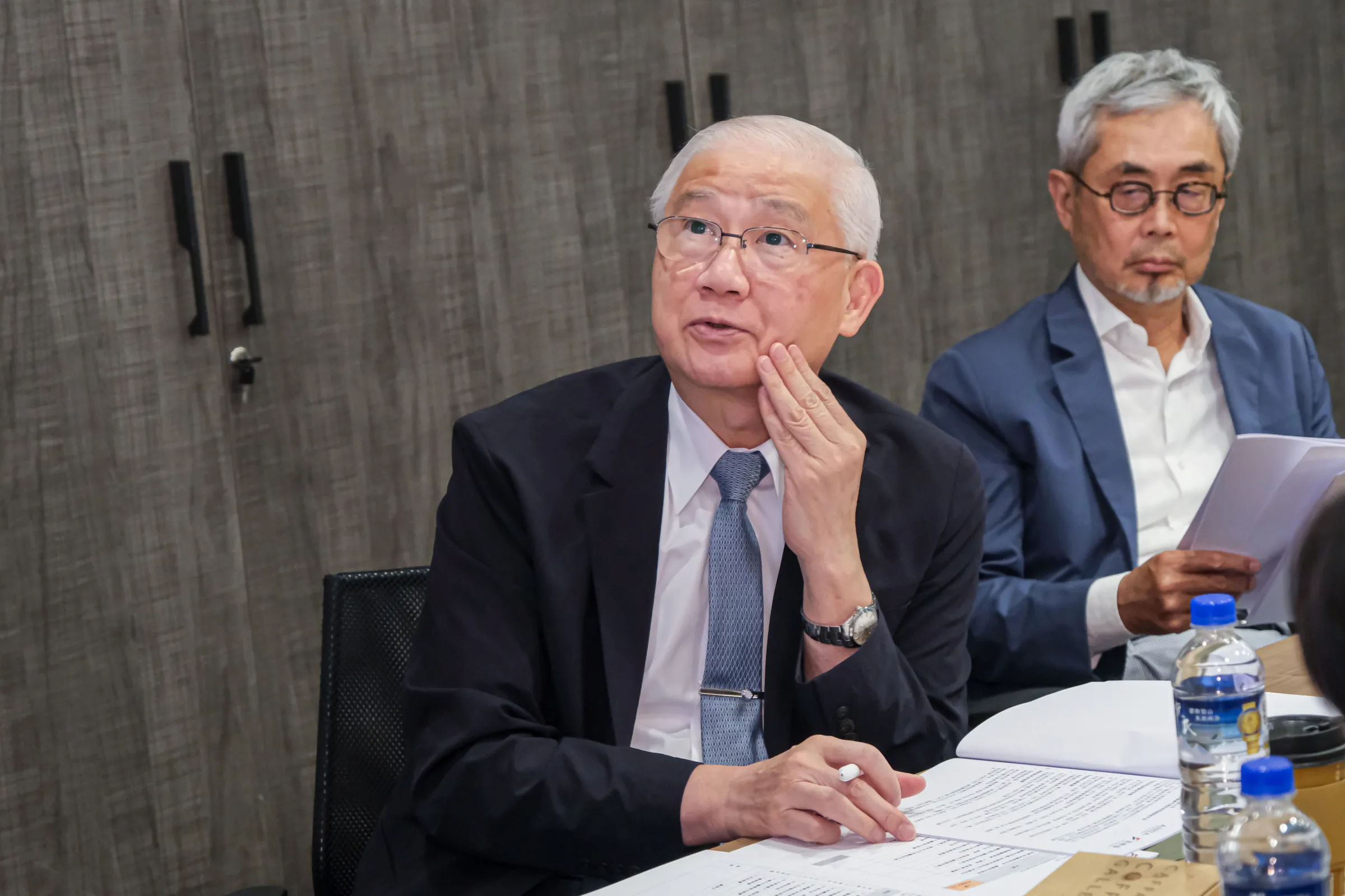 20260821-風傳媒AI醫療評審會議於21日舉行，圖為國家生技醫療產業策進會會長楊泮池（中）。（劉偉宏攝）
