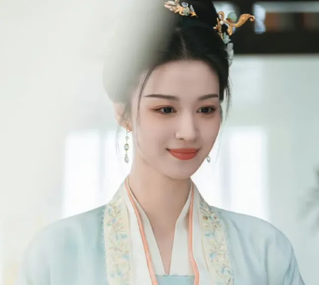 近5年最美古裝陸劇女演員第5名：王楚然《柳舟記》（圖／取自微博）