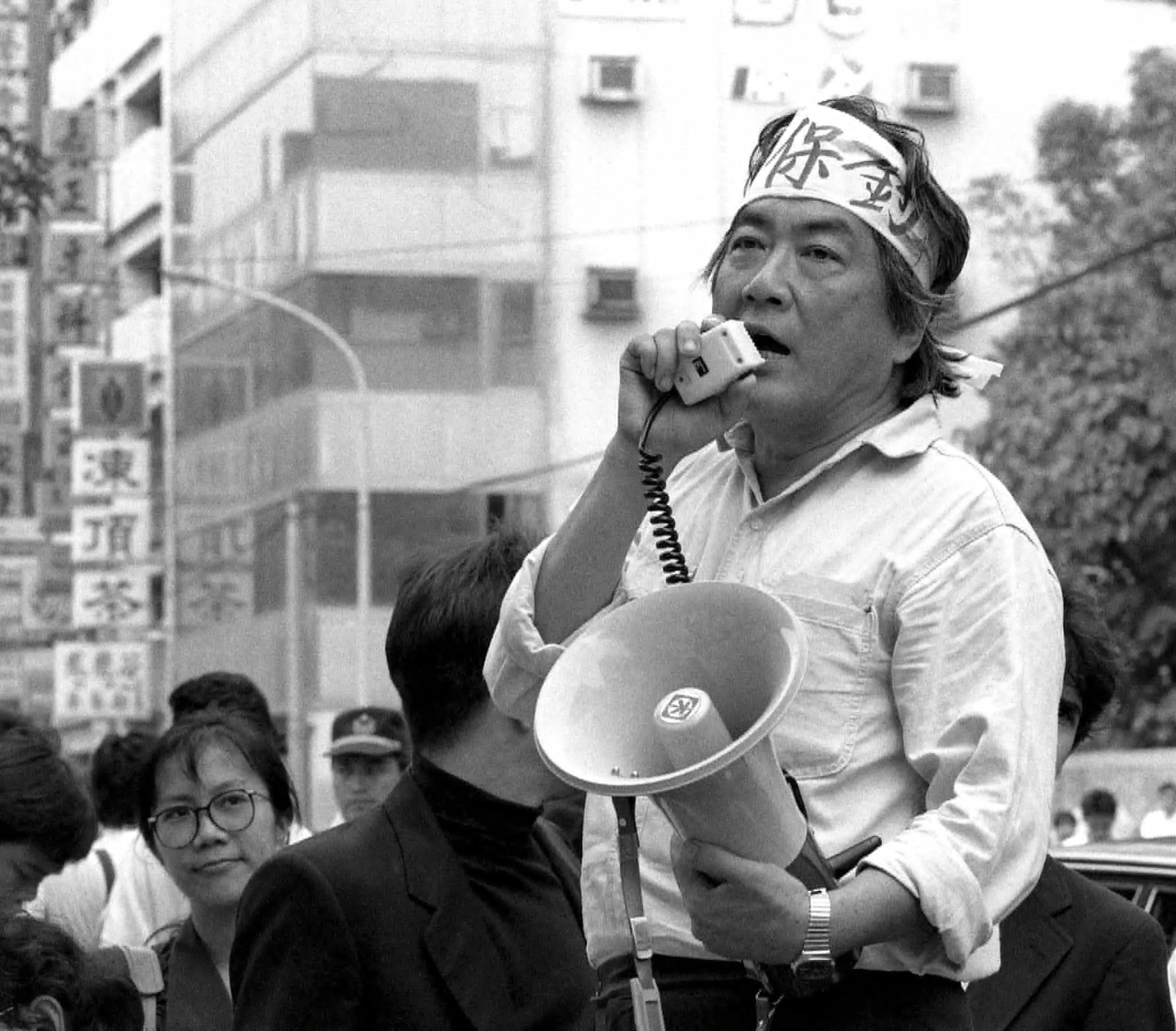 保釣運動街頭演講的映真先生（攝影蔡明德）