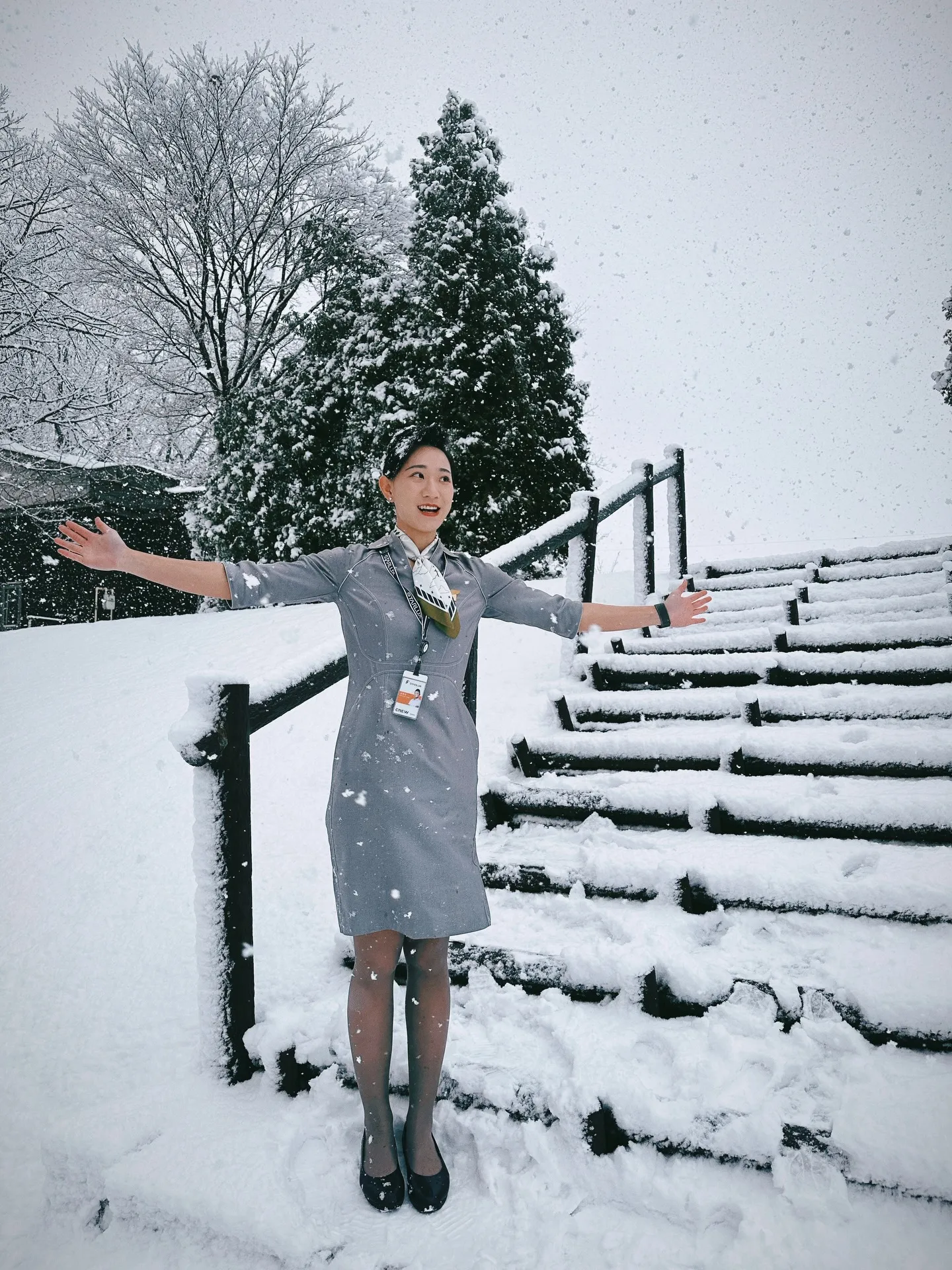 星宇航空空服員張甄芸靠著「早上飛、晚上練球」重返中華國家代表隊，世界盃初登板2局無安打無失分，成功拿下勝投。（圖／翻攝自張甄芸IG@chenyun61）
