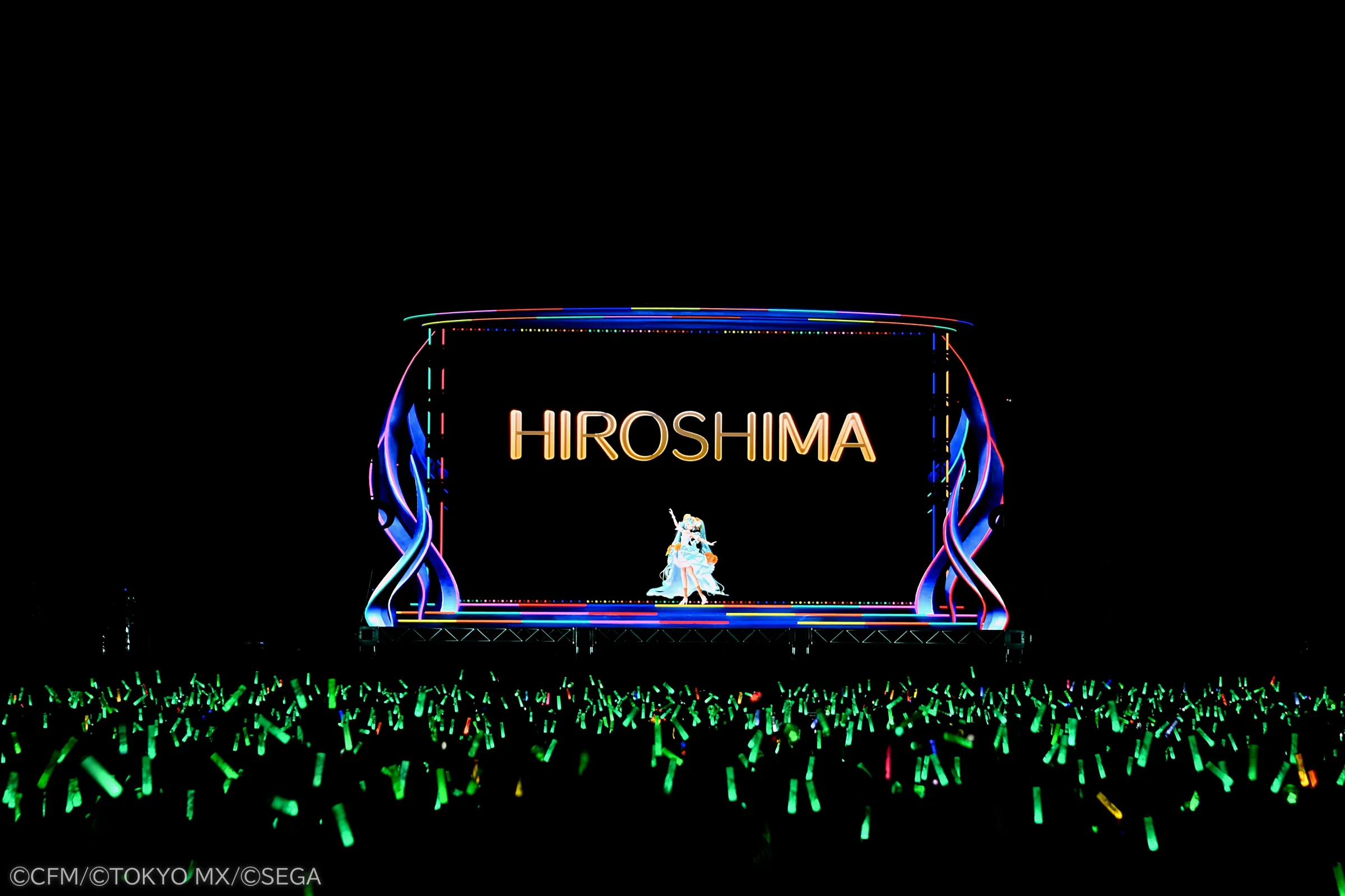 初音ミク「マジカルミライ 2027」が2027年7月から8月に広島・大阪・東京で開催されることが決定し、さらなる創作文化の展開に期待が集まっている。初音ミク「マジカルミライ 2026」プレス受付