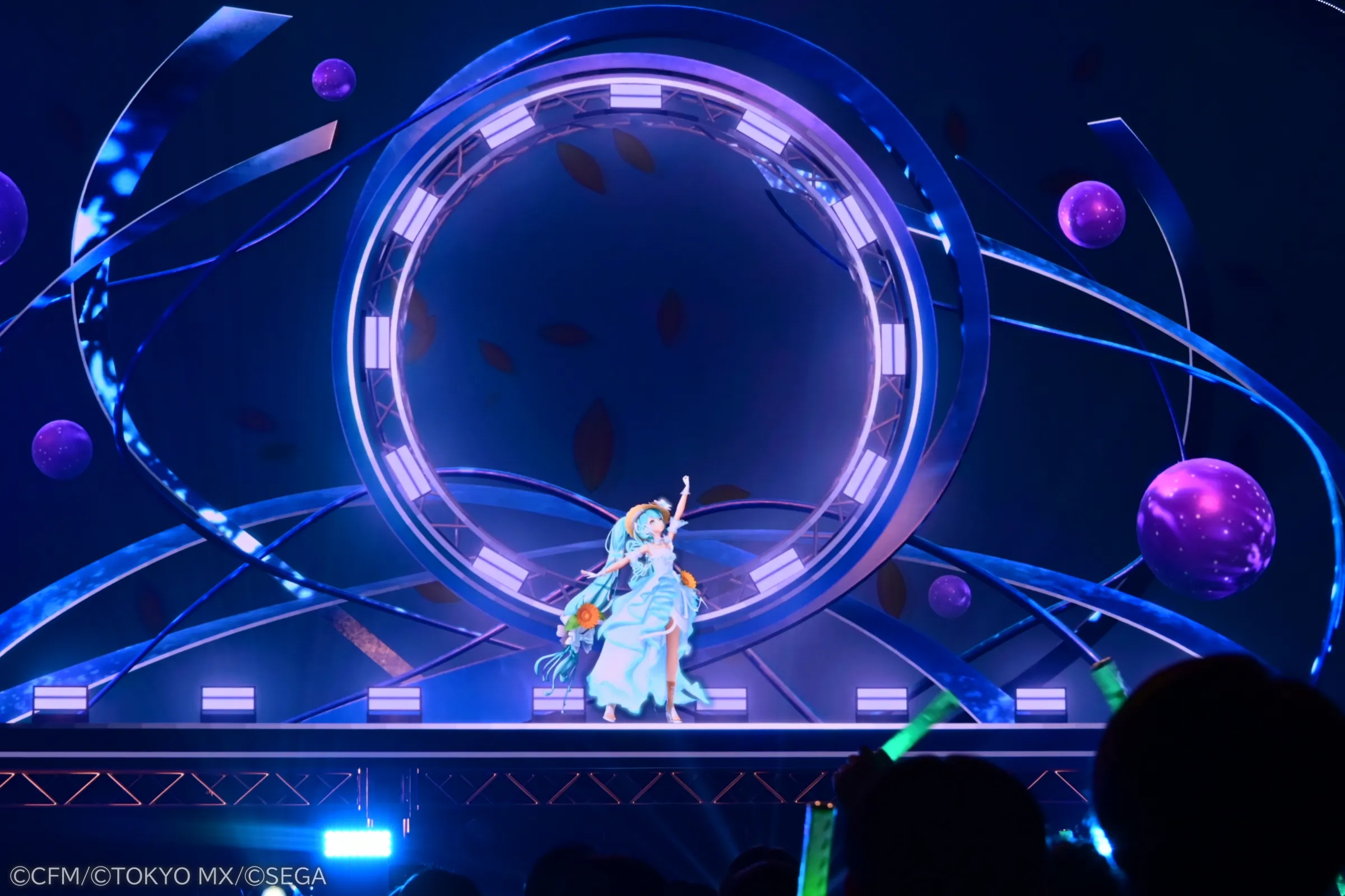初音ミク「マジカルミライ 2027」が2027年7月から8月に広島・大阪・東京で開催されることが決定し、さらなる創作文化の展開に期待が集まっている。初音ミク「マジカルミライ 2026」プレス受付