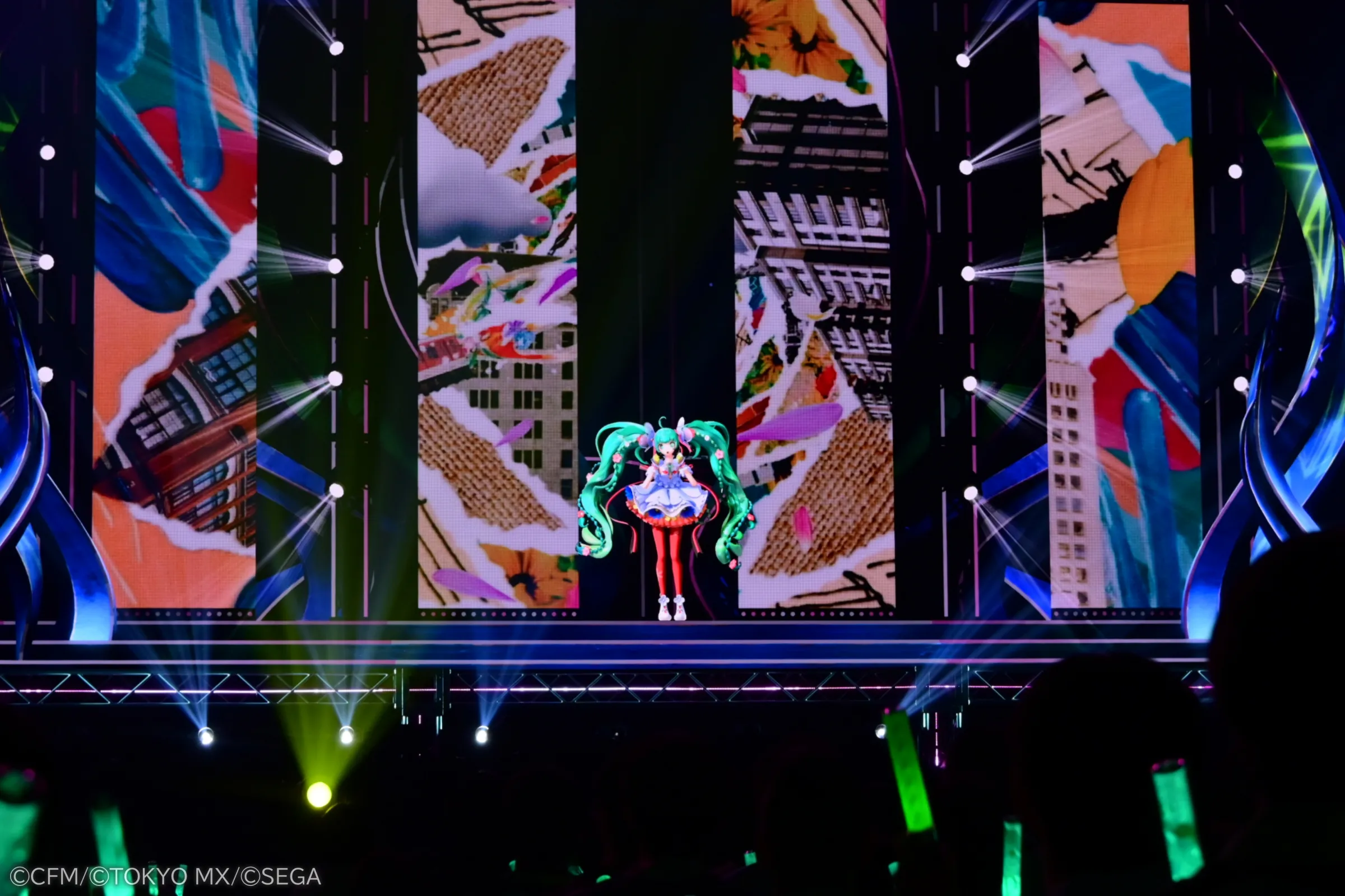 初音ミク「マジカルミライ 2026」が全公演を終了し、2027年夏に広島・大阪・東京で開催されることが発表された。初音ミク「マジカルミライ 2026」プレス受付