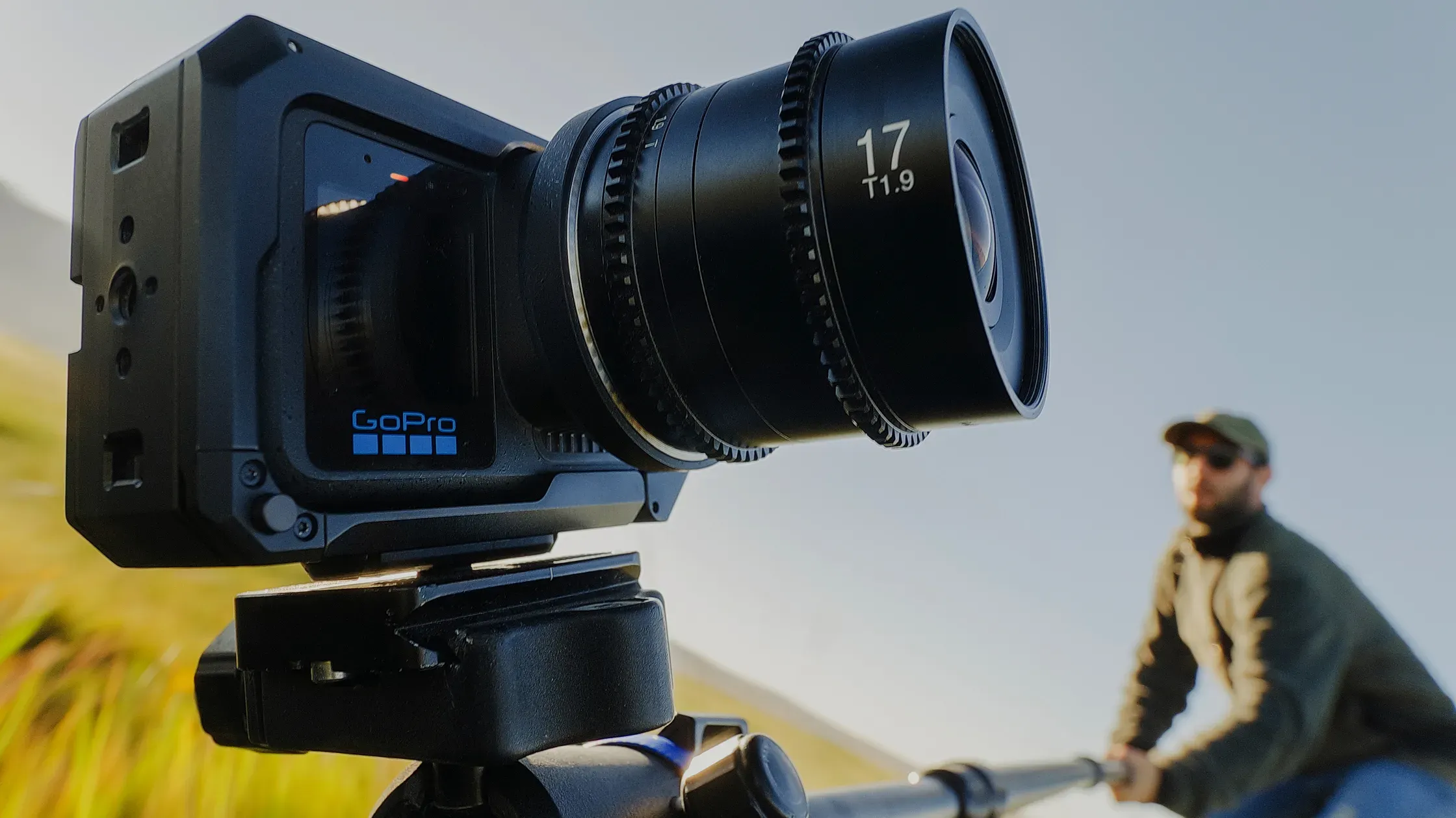 運動相機先驅GoPro宣布以2.85億美元與Starman Optical合併，身價較上市初期縮水逾9成，公司不會下市，未來更將利用2500項專利進軍AI、國防及航太市場。（圖／翻攝自GoPro官網）
