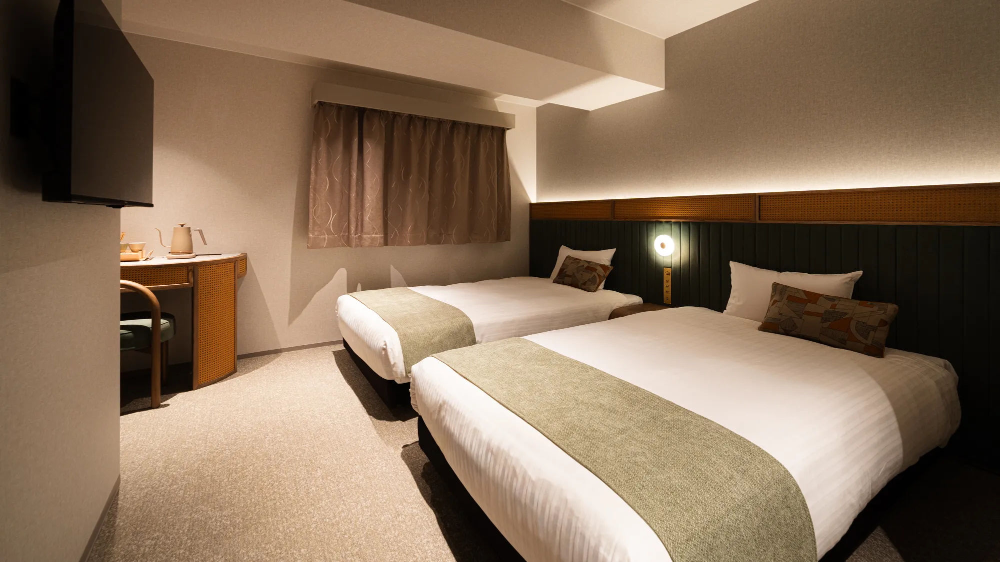 全国で多様な宿泊施設を展開するR HOTELは、押上や長居公園など地域の特性を活かした滞在の魅力を語り、台湾の訪日リピーターに向けてホテル滞在そのものを楽しむ旅の形を呼びかけた。R HOTEL