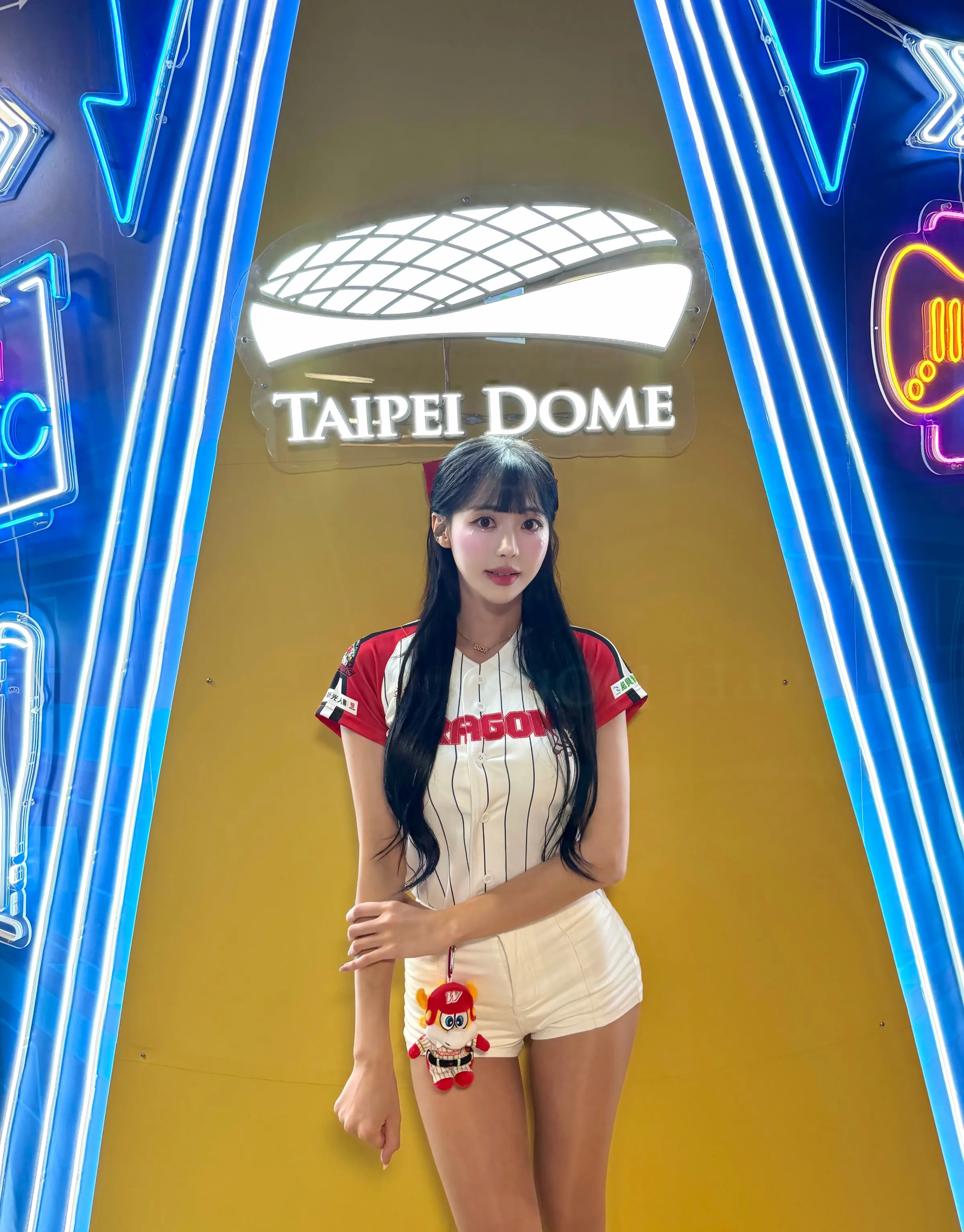 170公分高的長腿女神車榮玹也傳要加入台中連莊啦啦隊。（圖／翻攝自車榮玹IG@chacha721）
