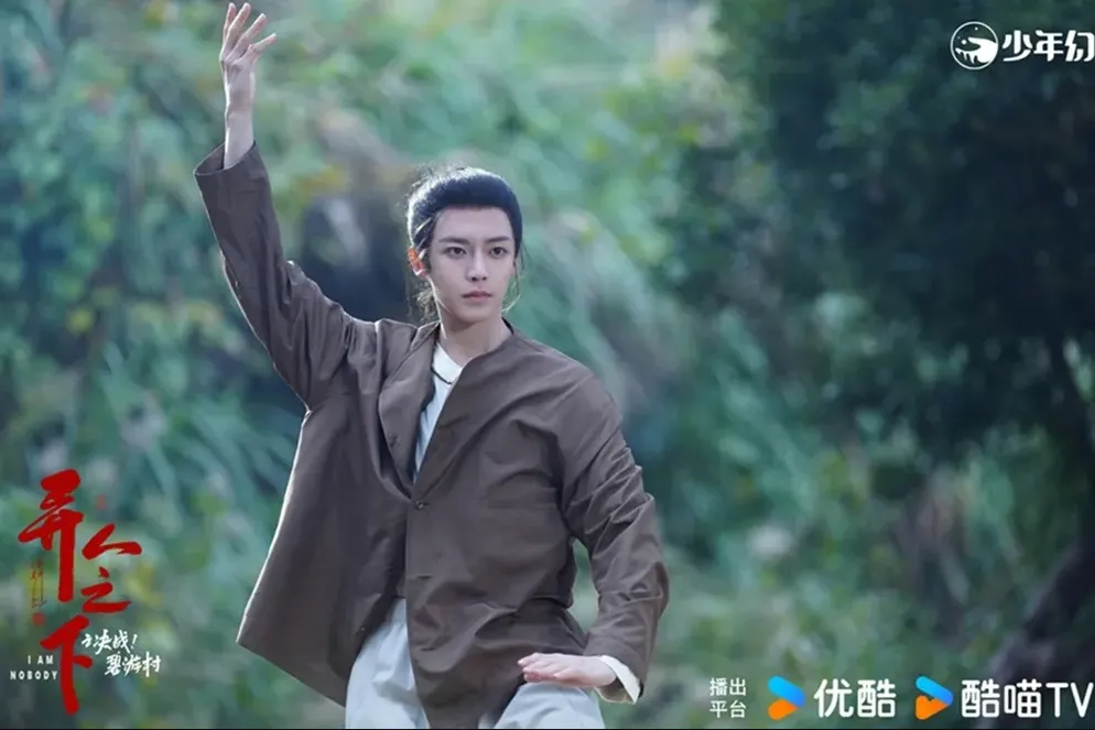 陸劇最適合演霸總男星第3名：侯明昊《異人之下》（圖／取自微博）
